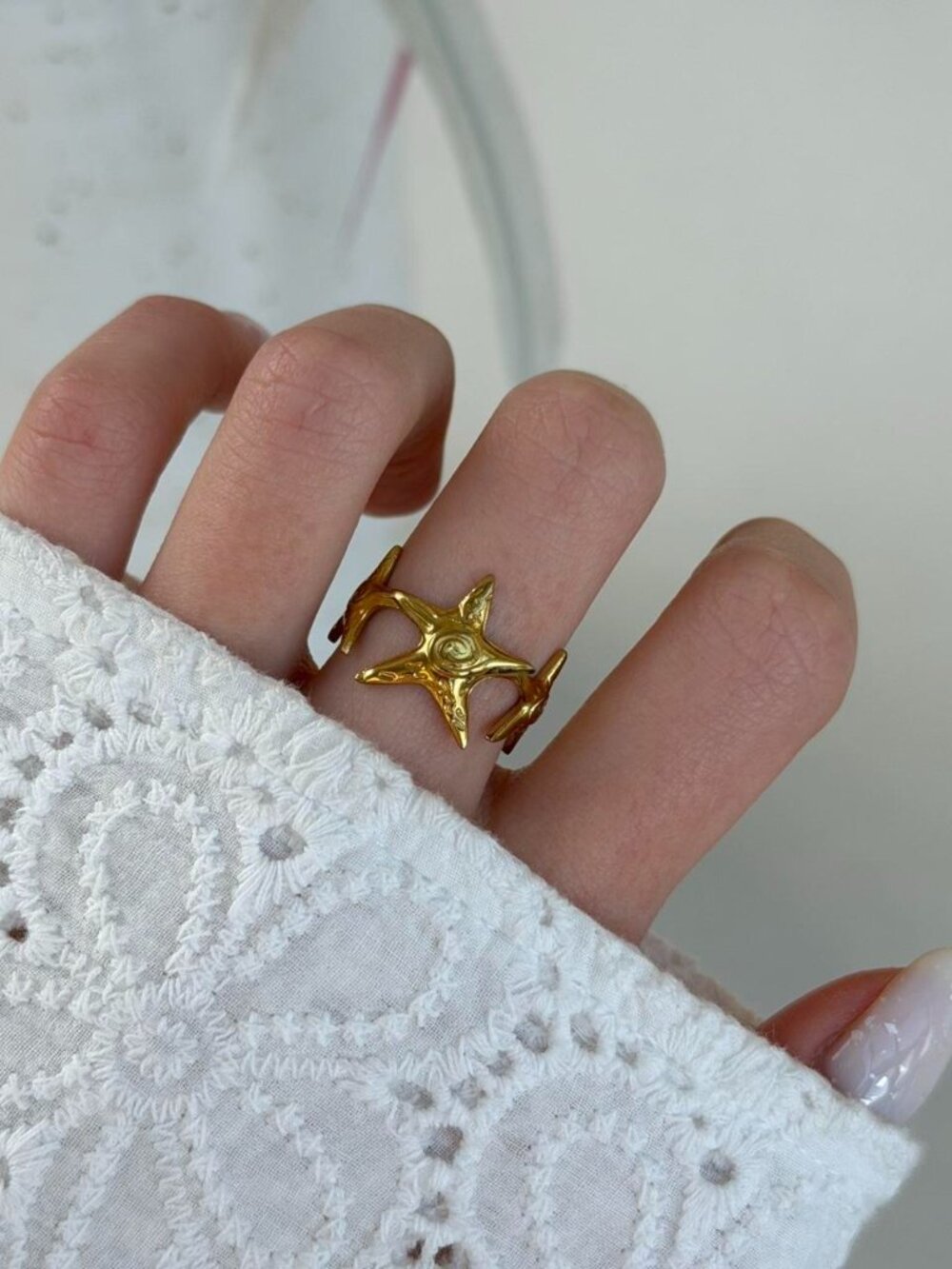 Sku0543 Retro Gold Star Women Minimalist Statement Ring Stainless steel+gift bag